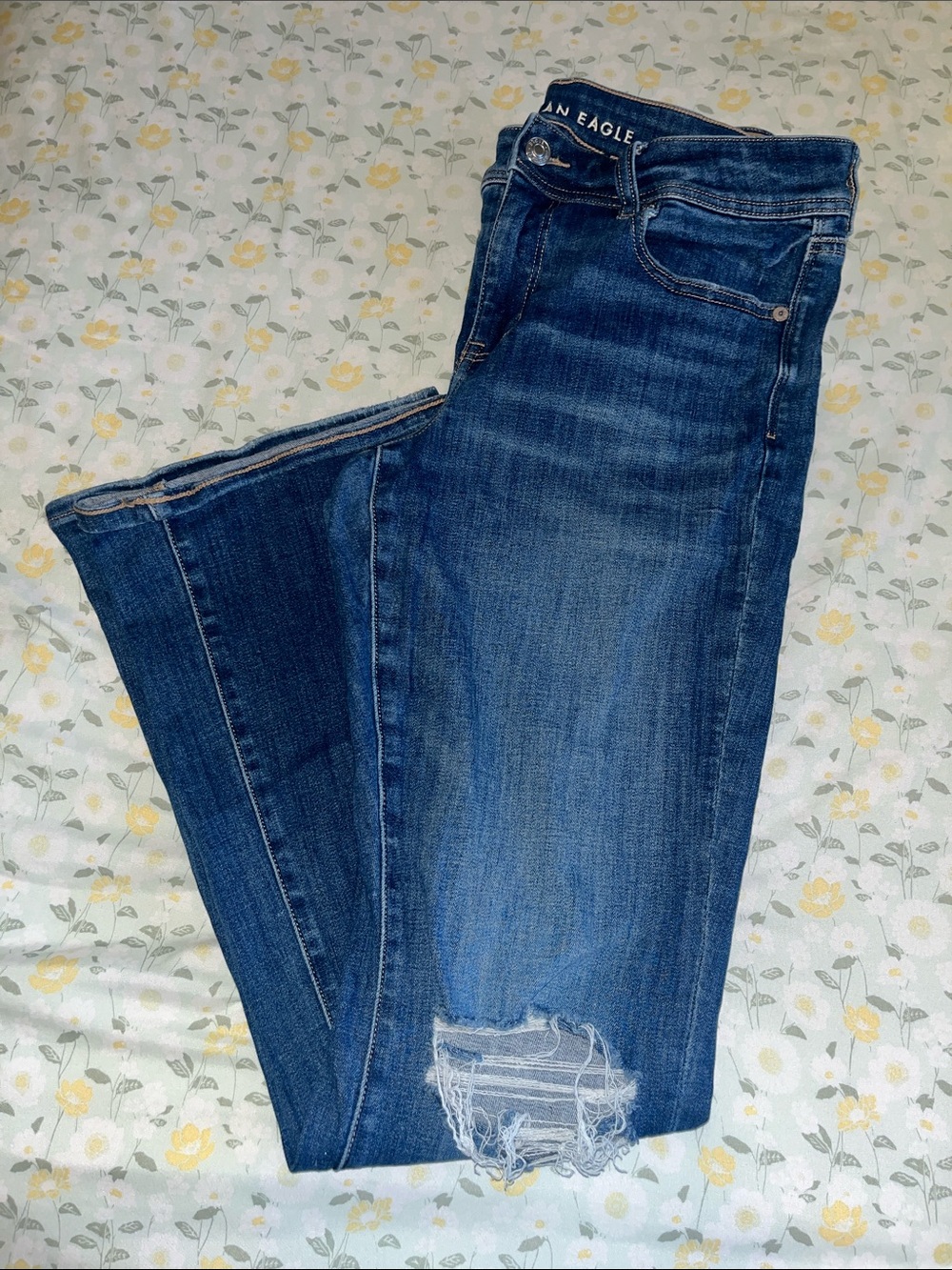 American Eagle Kick Boot Ripped Jeans